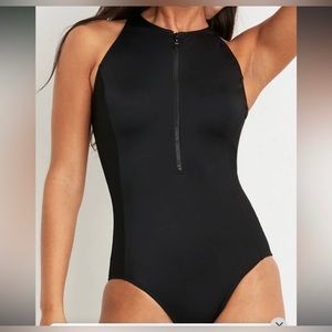 Hermoza Margaret one piece swimsuit zip front racer back size 8